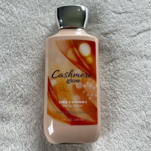 Bath & Body Works Other - Bath and Body Works Cashmere Glow Body Lotion